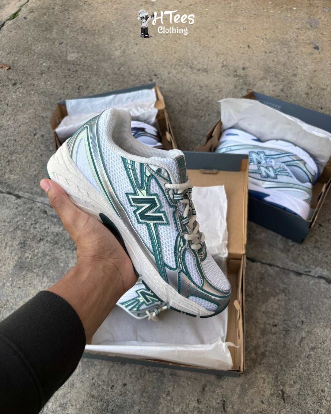 New Balance 740 Green