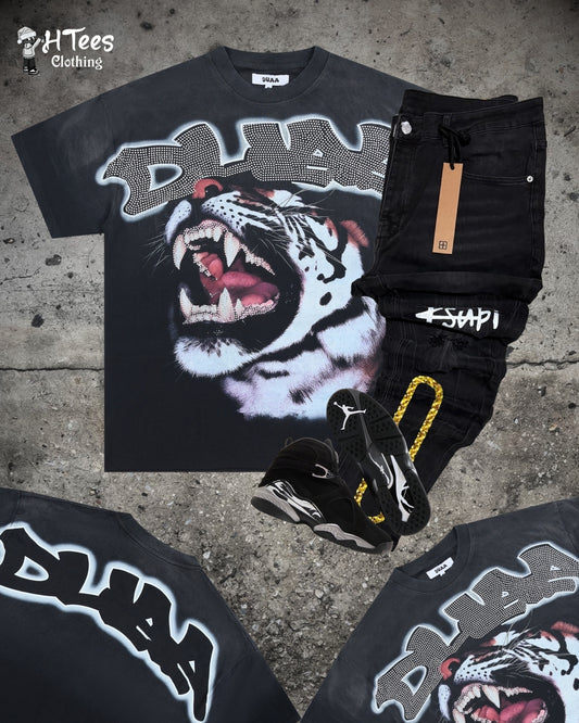 Black DUAA T-Shirt